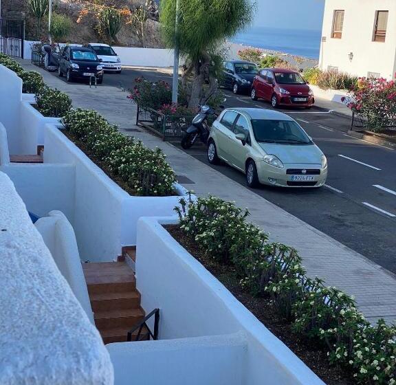 آپارتمان 1 خوابه با بالکن, Los Cristianos Port Royal New