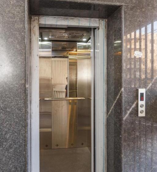 Apartamento 3 Dormitórios, Misty Meridian Serviced Apartments