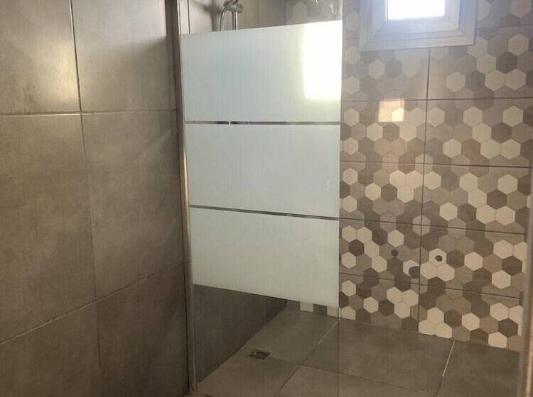 带1个卧室的公寓, Nissi Avenue Suites
