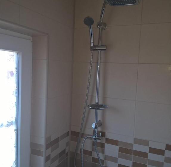 استودیو خانوادگی, Apartmani Mimi