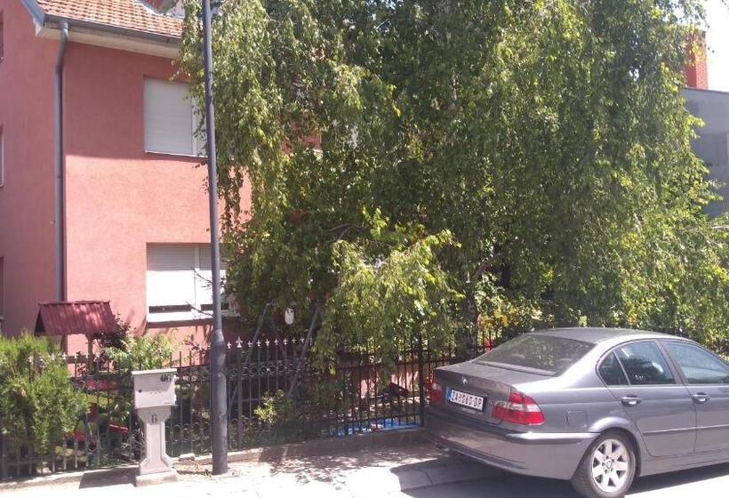 آپارتمان 1 خوابه, Apartmani Mimi