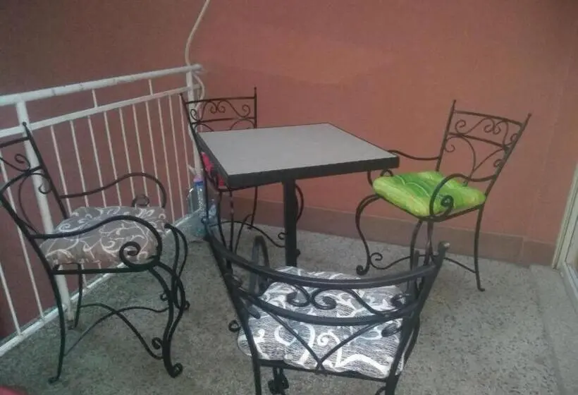 آپارتمان 1 خوابه, Apartmani Mimi