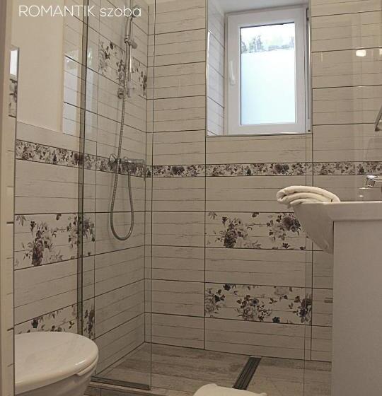 Номер Deluxe, Boutique Vendégház Vidéki Idill Noszvaj