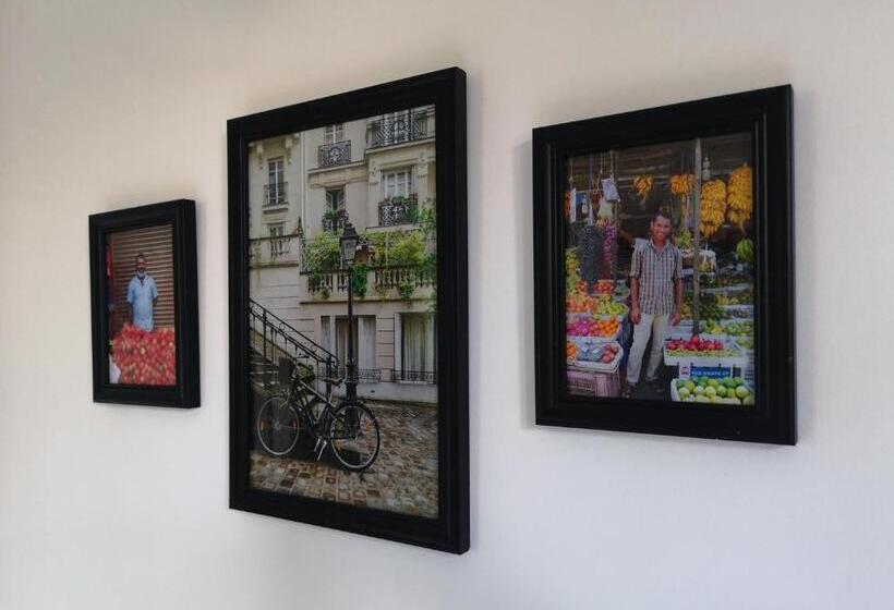 Standard Room Pool View, De Paris à Kandy