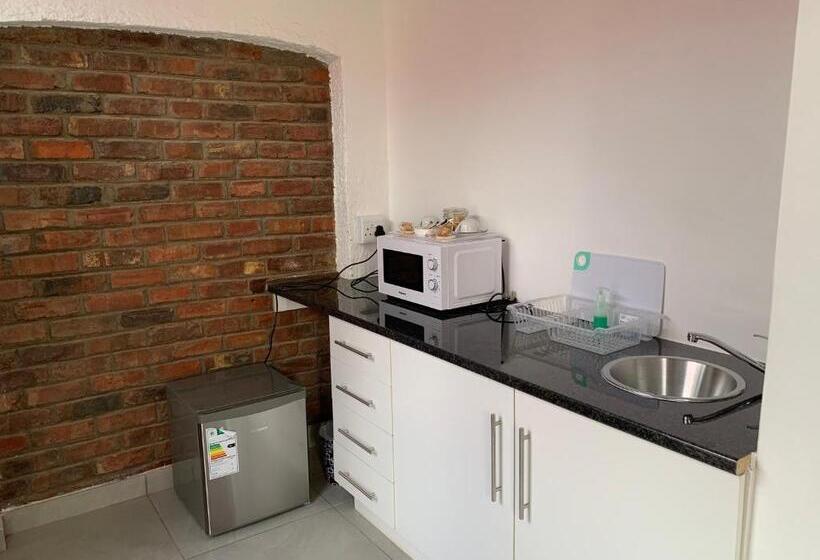 غرفة قياسية, One More Nap Self Catering