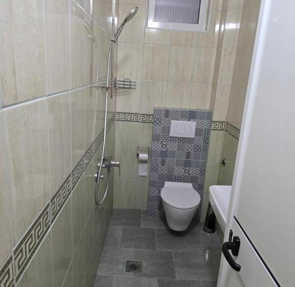 اتاق لوکس, Vila Cattleya