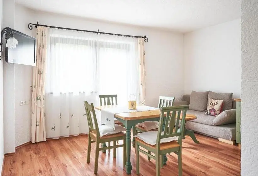 آپارتمان 1 خوابه با بالکن, Rosamunde Apartments