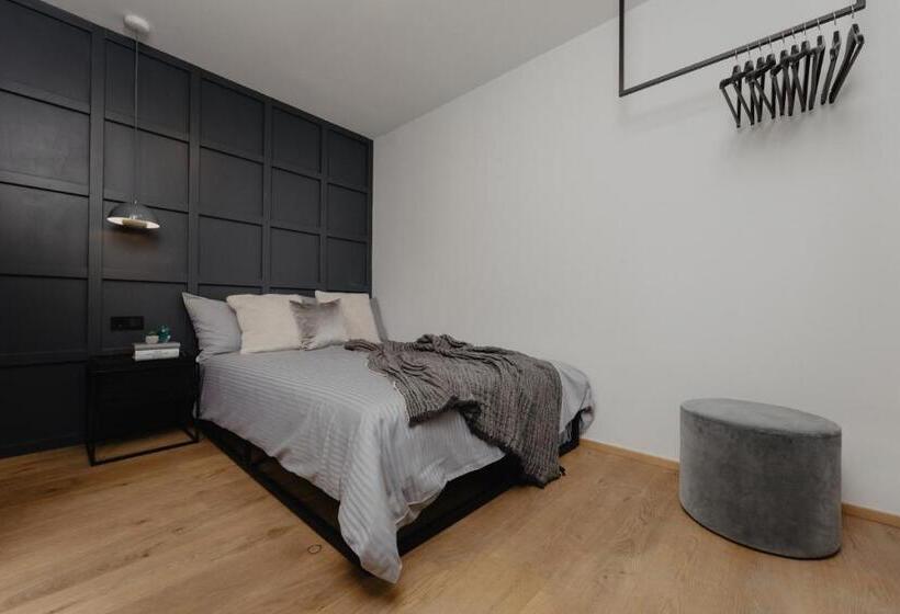 Вилла 3 Спальни, Rosamunde Apartments