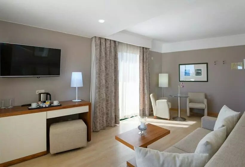 سوییت با چشمانداز دریا, Hipotels Natura Palace - Adults Only