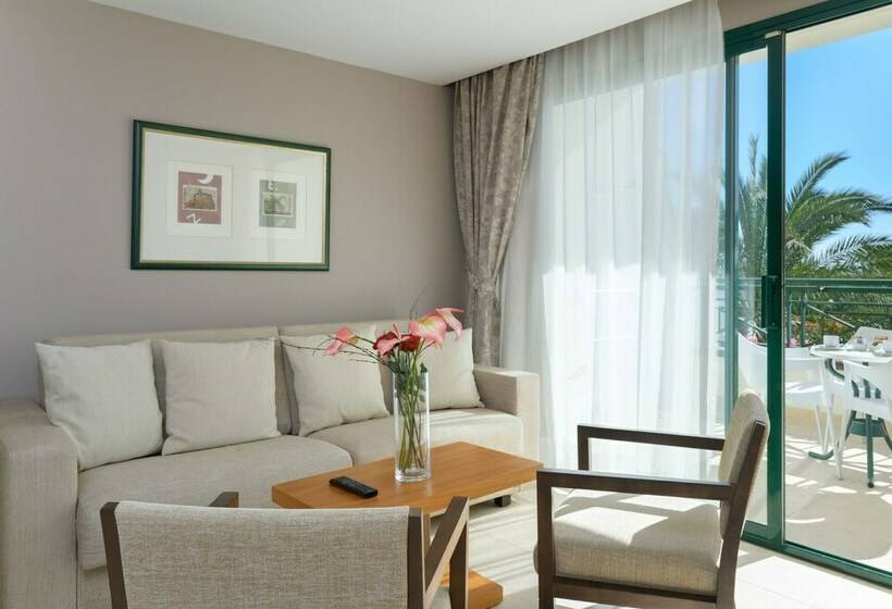 オーシャンビューのプレミアムルーム。, Hipotels Natura Palace - Adults Only