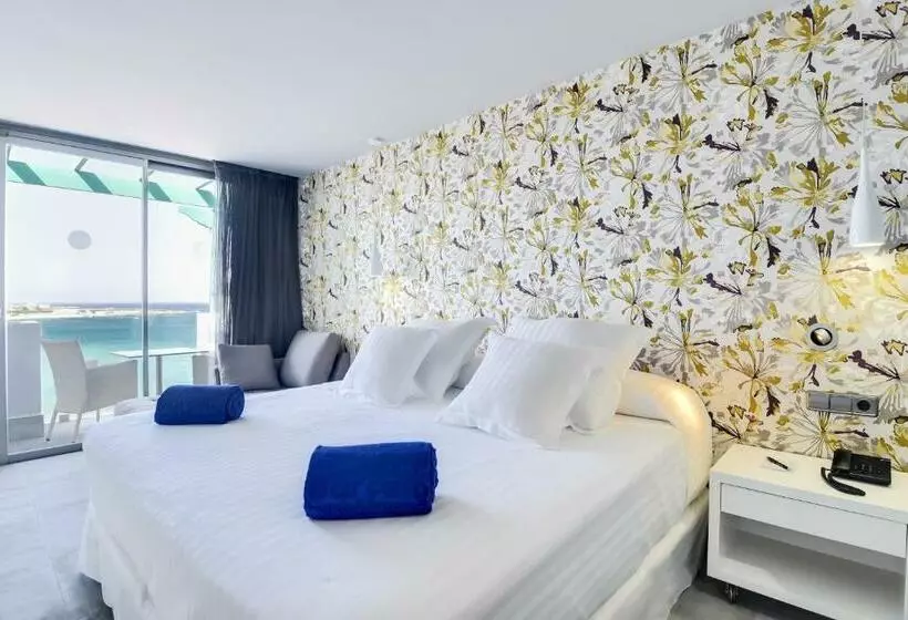 اتاق لوکس با بالکن و چشم‌انداز دریا, Barcelo  Teguise Beach - Adults Only