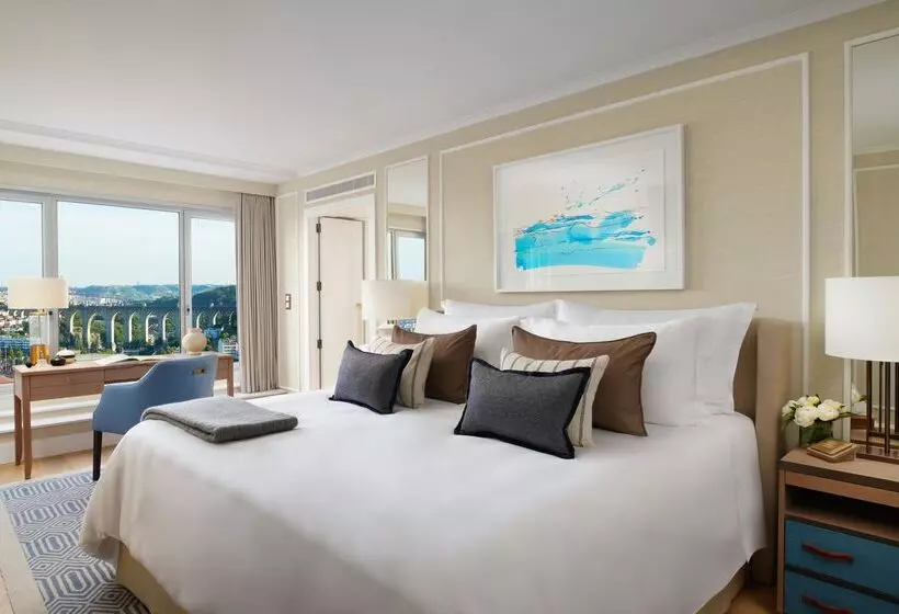 Suite, Corinthia Lisbon