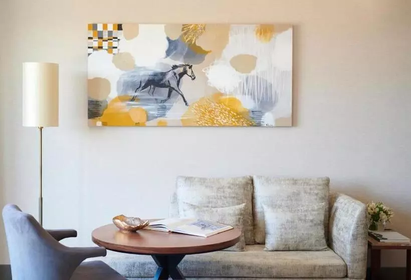 Junior Suite Deluxe, Corinthia Lisbon