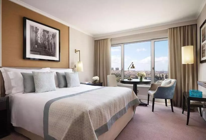 Quarto deluxe, Corinthia Lisbon