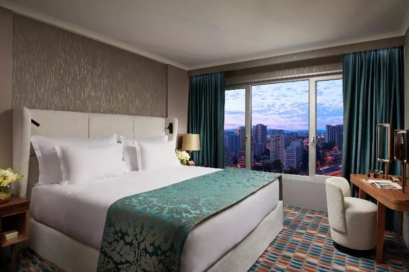 Suite, Corinthia Lisbon