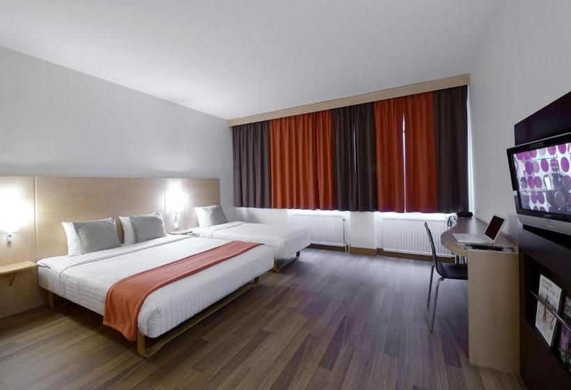 标准三人间, Good Morning Karlstad City