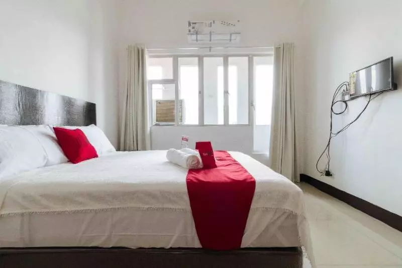 Perhehuone, Ibis Krakow Centrum