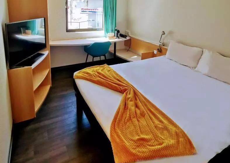 اتاق راحتی, Ibis Leiria Fatima