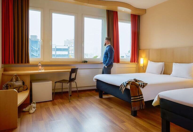Номер Стандарт, Ibis Luzern Kriens
