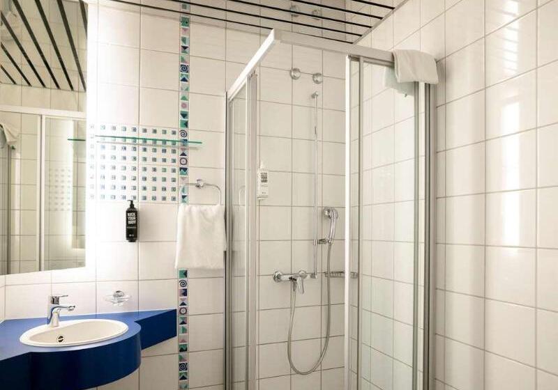 חדר סטנדרט, Ibis Luzern Kriens