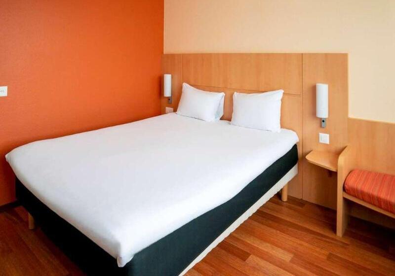 חדר קומפורט, Ibis Luzern Kriens