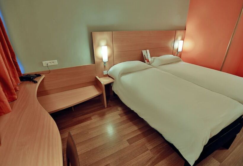 스탠다드 룸, Ibis Meknes