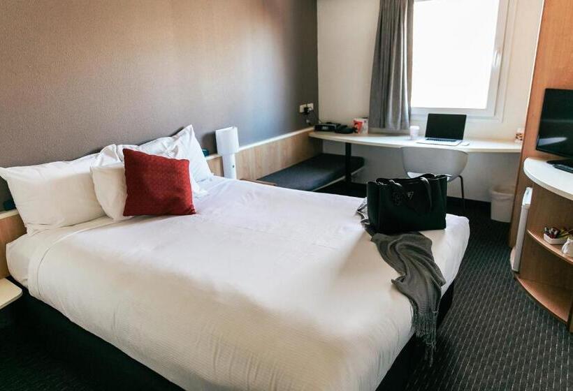 스탠다드 룸, Ibis Newcastle
