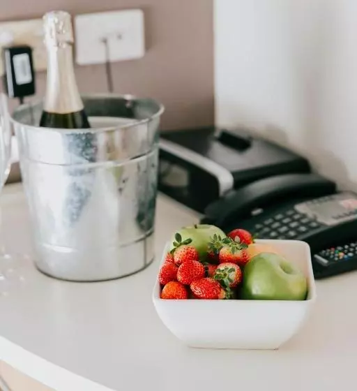 اتاق استاندارد با تخت بزرگ, Ibis Newcastle