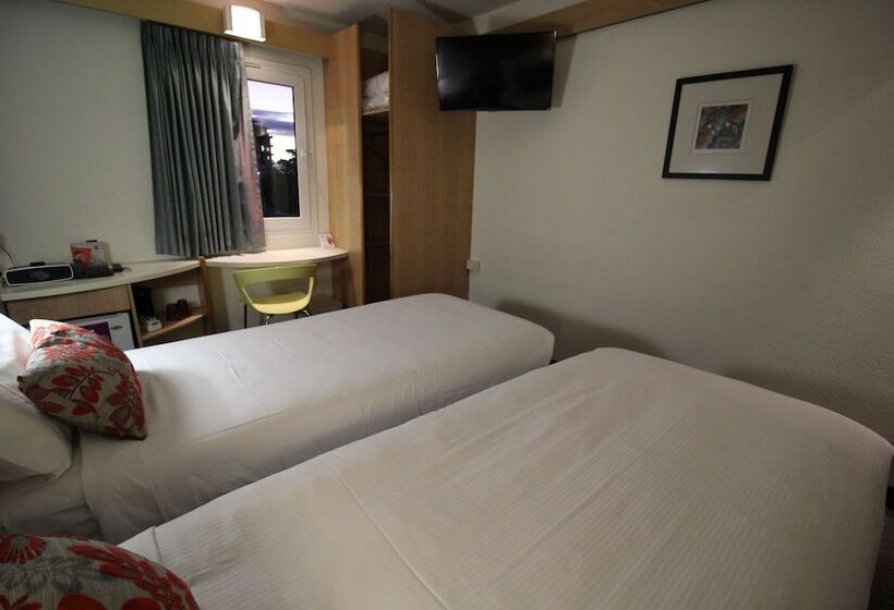 스탠다드 룸, Ibis Newcastle