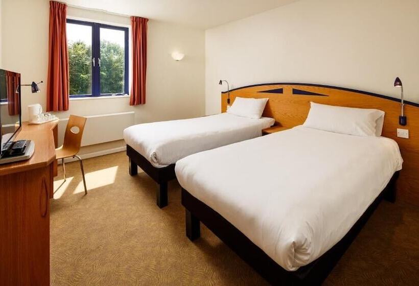 Номер Стандарт, Ibis Preston North