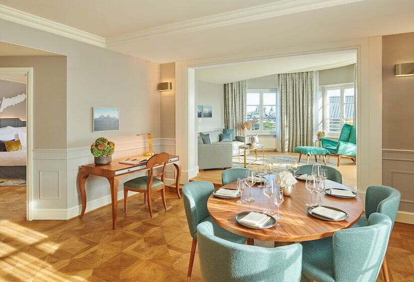 جناح, Mandarin Oriental, Munich