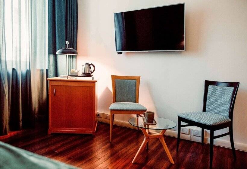 اتاق کلاسیک, Mercure Roma Corso Trieste