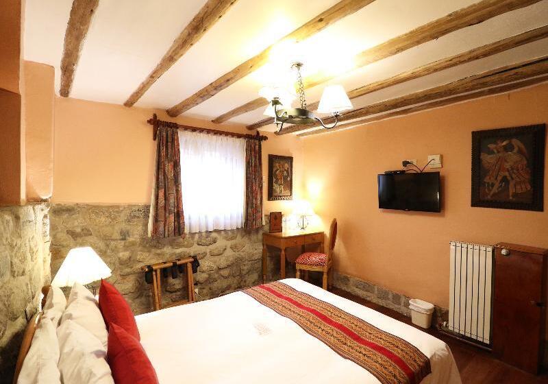 标准间, & Mirador Los Apus