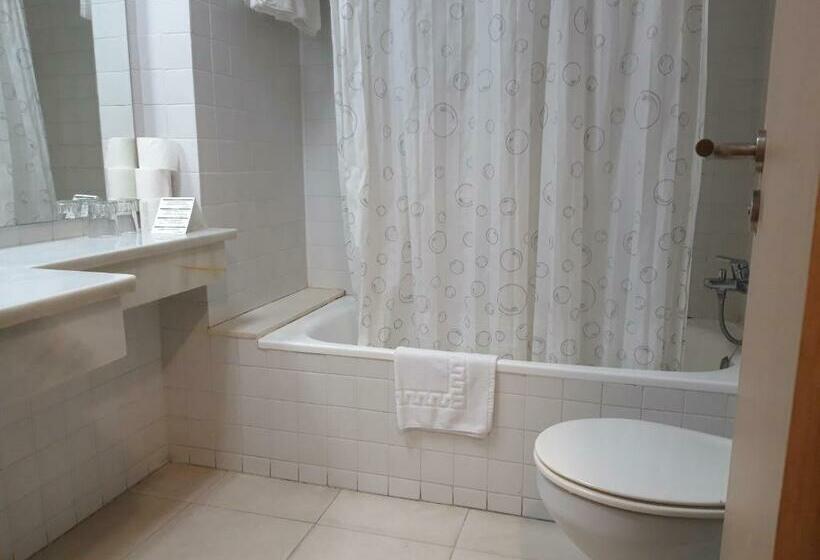 Номер Economy Внутренний, Puigcerdà