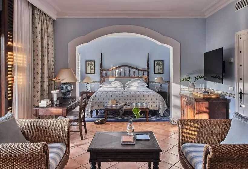 سوییت جونیور, Seaside Grand Hotel Residencia Gran Lujo