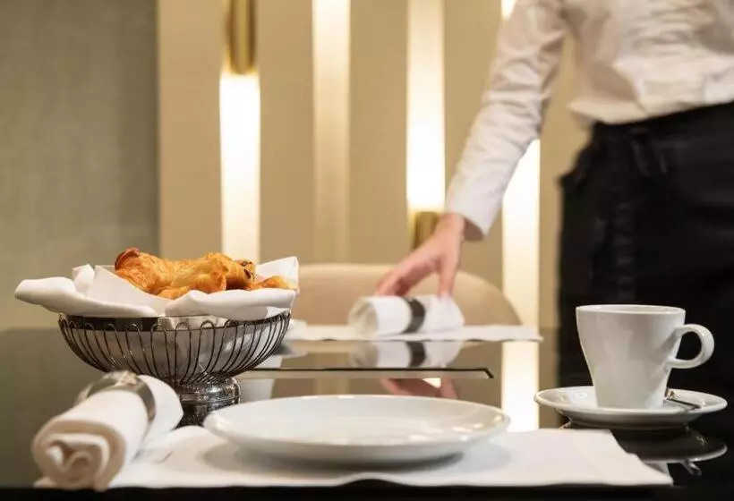 سوئیت جونیور با تخت بزرگ, Sofitel Athens Airport