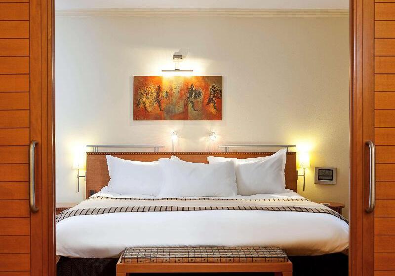 주니어 스위트 킹사이즈 침대, Sofitel Athens Airport