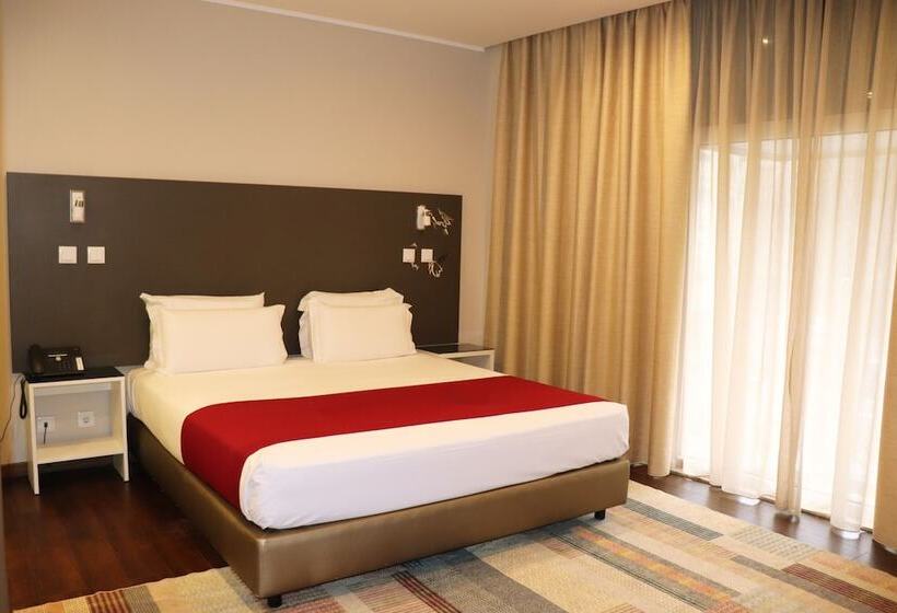 غرفة قياسية, Amadeos   Matosinhos   Porto