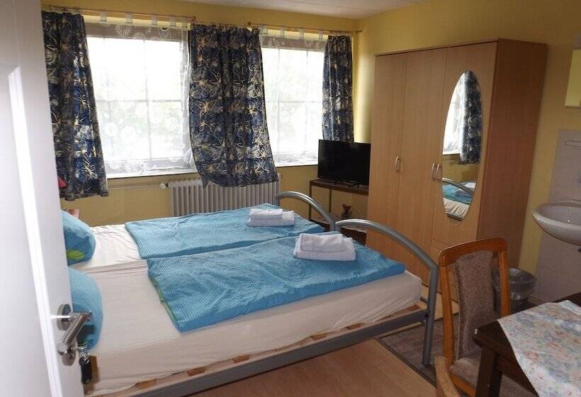 חדר סטנדרט חדר אמבטיה משותף, Landgasthof Hotel Zum Norden