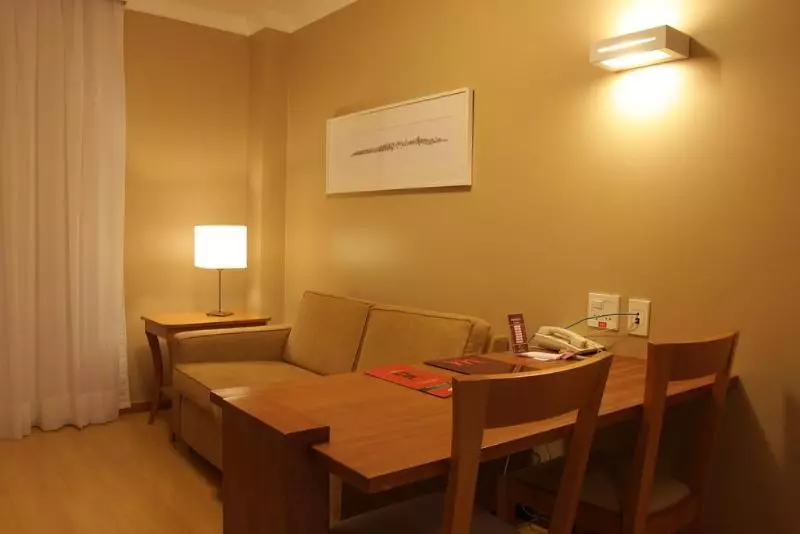 Quarto Superior, Mercure Belo Horizonte Vila Da Serra