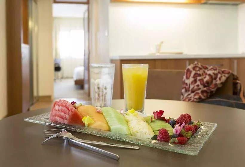 اتاق استاندارد با 2 تخت دوبل, Novotel Canberra