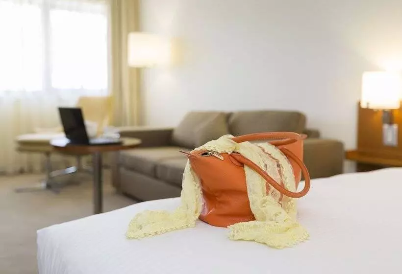 اتاق استاندارد با تخت دوبل, Novotel Canberra
