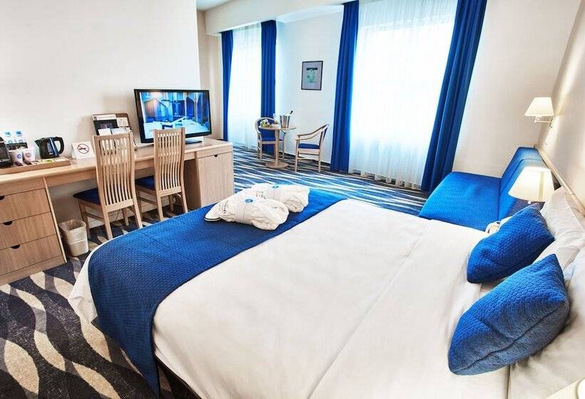 Номер Superior, Novotel Moscow Centre