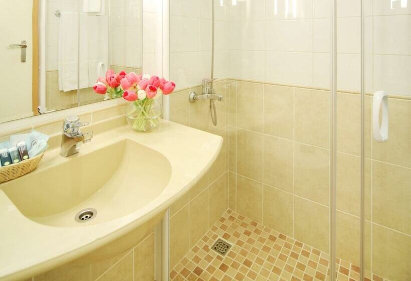 اتاق سوپریور, Novotel Moscow Centre