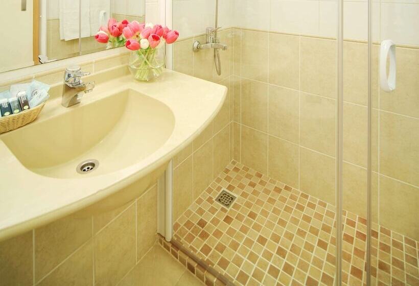 اتاق اجرایی, Novotel Moscow Centre