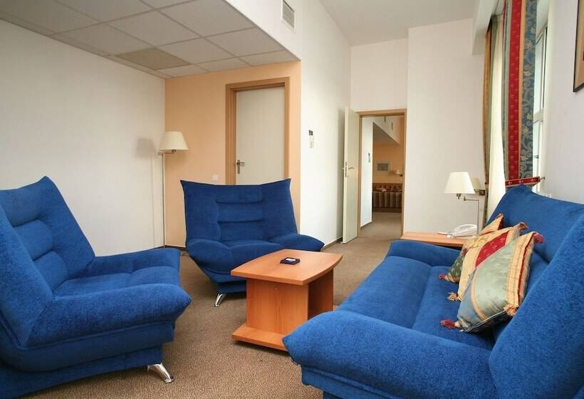 اتاق اجرایی, Novotel Moscow Centre