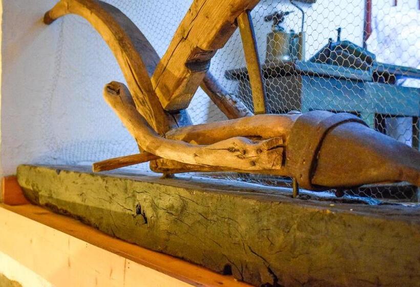 חדר סטנדרט לשלושה, Posada Real El Rincón De Babia