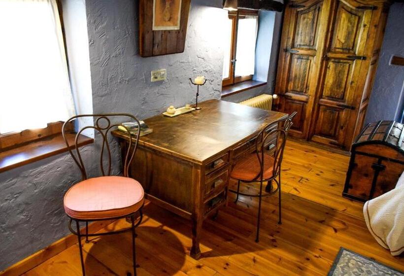 סוויטה נוף להרים, Posada Real El Rincón De Babia