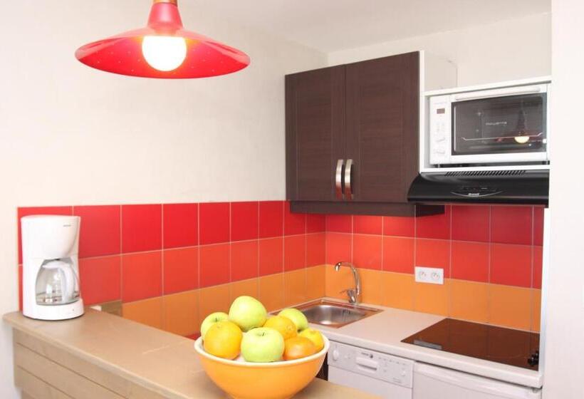 استودیو کامفورت, Résidence Le Chamois D Or