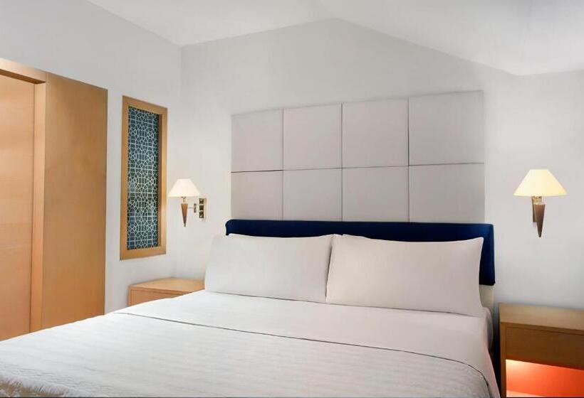 俱乐部套间, Le Méridien Kochi